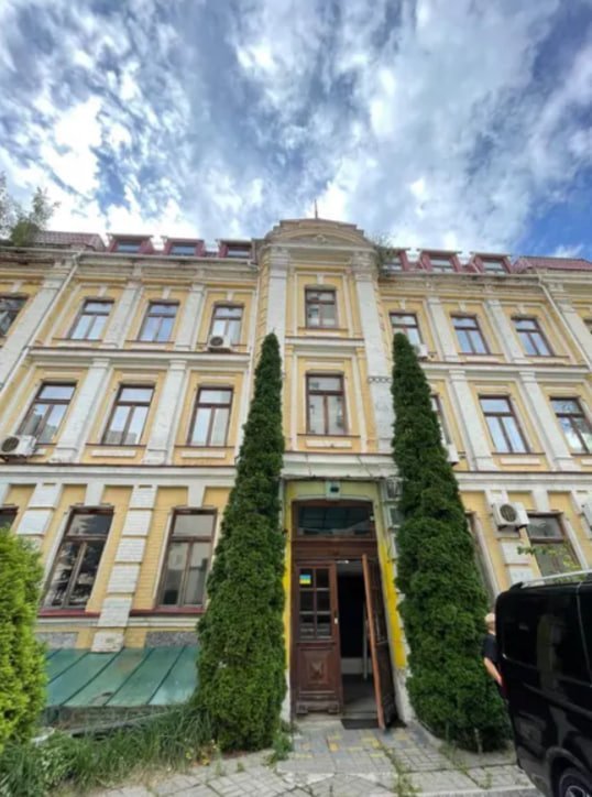 Фонд держмайна продав офіс компанії, яка проєктувала майже всі станції метро в Києві