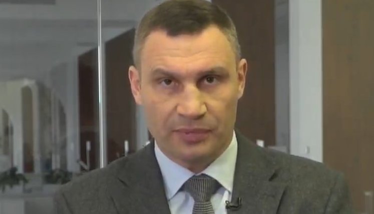 У столиці підготовлено 4 бази для обсервації киян, які повертаються з-за кордону, - Кличко. ВIДЕО