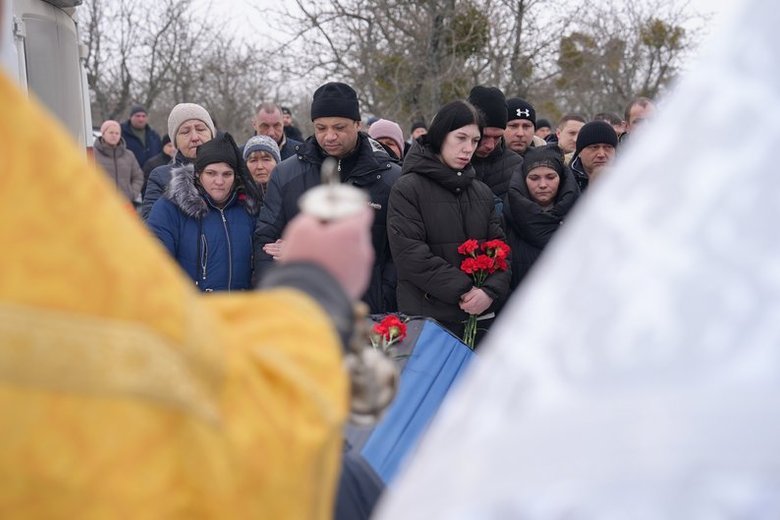 На Харківщині поховали ветерана Григорія Шикулу та трьох його дітей