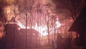 Чоловічий монастир УПЦ (МП) горить на Закарпатті. ФОТО