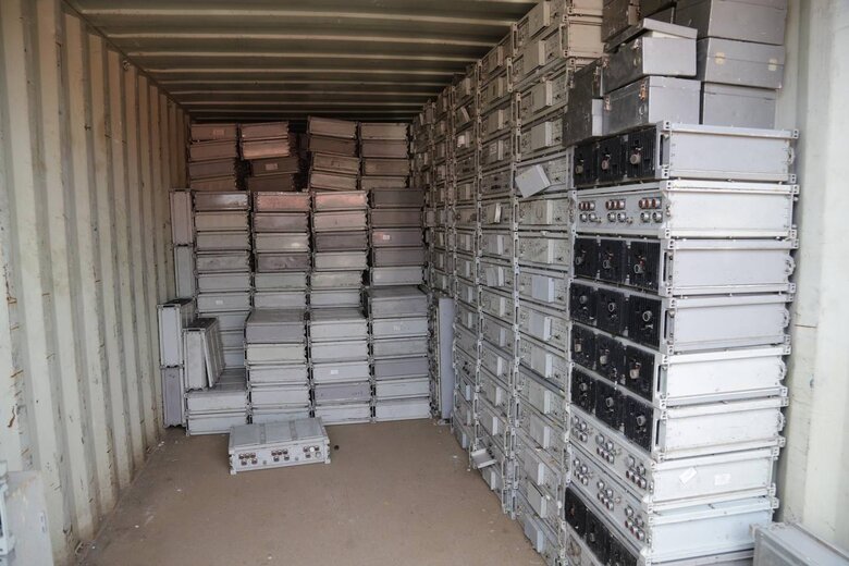 В в/ч в Житомирской области нашли микроплаты с десятками килограммов золота и серебра, - Минобороны 02