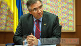 Посол Канади в Україні Роман Ващук: "Я заохочую людей, щоб, подаючи на візу, вони все представляли так, як є. Не прикрашали, не прибіднялися. Це не декларація"