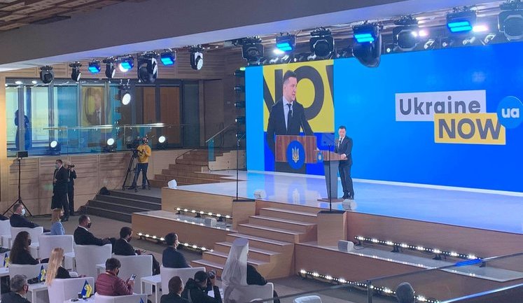 Починаємо серію з 30 масштабних щотижневих форумів в Україні. Це старт великого суспільного діалогу, - Зеленський. ВIДЕО