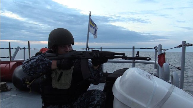 На катере ВМСУ Старобельск, производства США, прошли учения по живучести 05