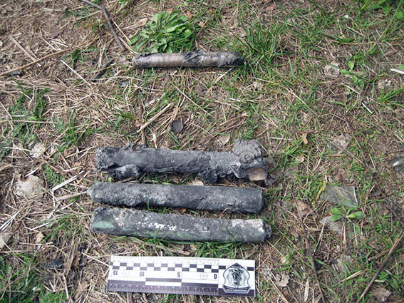 Самодельная взрывчатка обнаружена в заброшенном доме в Харькове 03 Самодельная взрывчатка обнаружена в заброшенном доме в Харькове 03