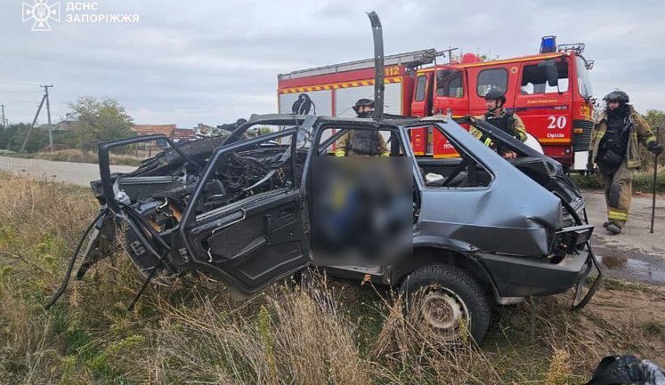 Ruscists attacked civilian car with drone in Zaporizhzhia: husband and wife killed. PHOTOS