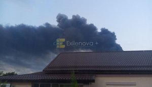 Слов’янський НПЗ у Краснодарському краї РФ продовжує палати після атаки Сил оборони. ВІДЕО+ФОТОрепортаж