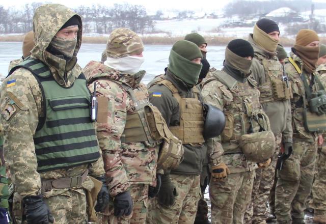 Ukraine’s Army Spetsnaz compete in target practice with 60-mm mortars, - headquarters 02 Ukraine’s Army Spetsnaz compete in target practice with 60-mm mortars, - headquarters 02
