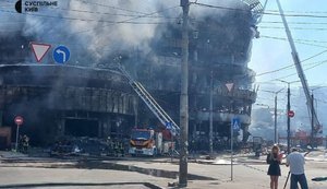 Мир можливий через тиск на Росію, а не дипломатичну стриманість
