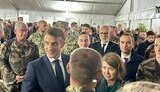 Макрон, воїни ЗСУ