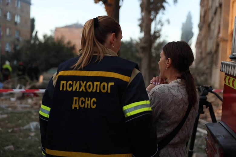 Newly formed Delta unit rescues Kyiv residents from under rubble after rocket attack