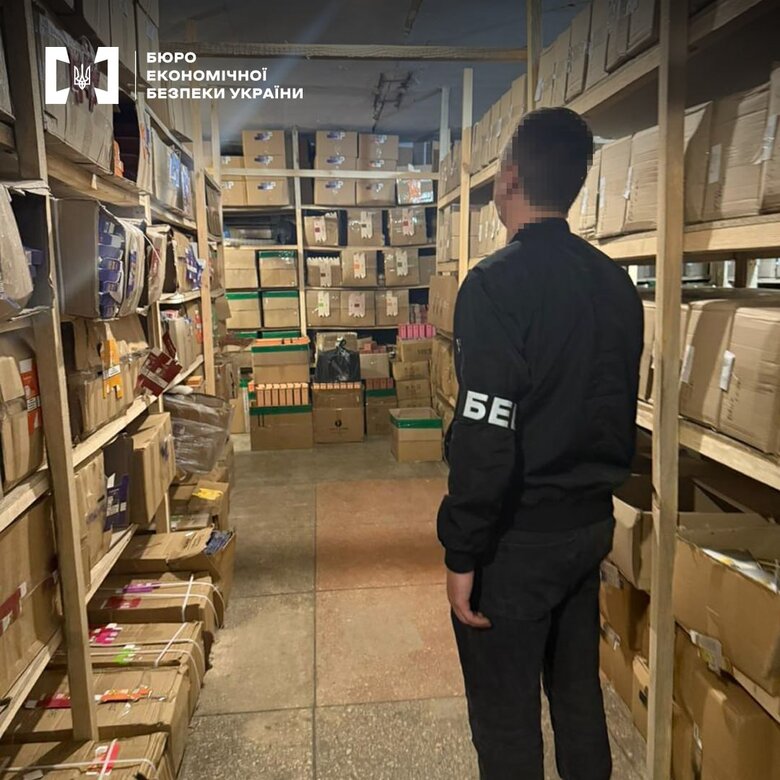БЕБ викрило масштабне виробництво електронних сигарет у двох областях