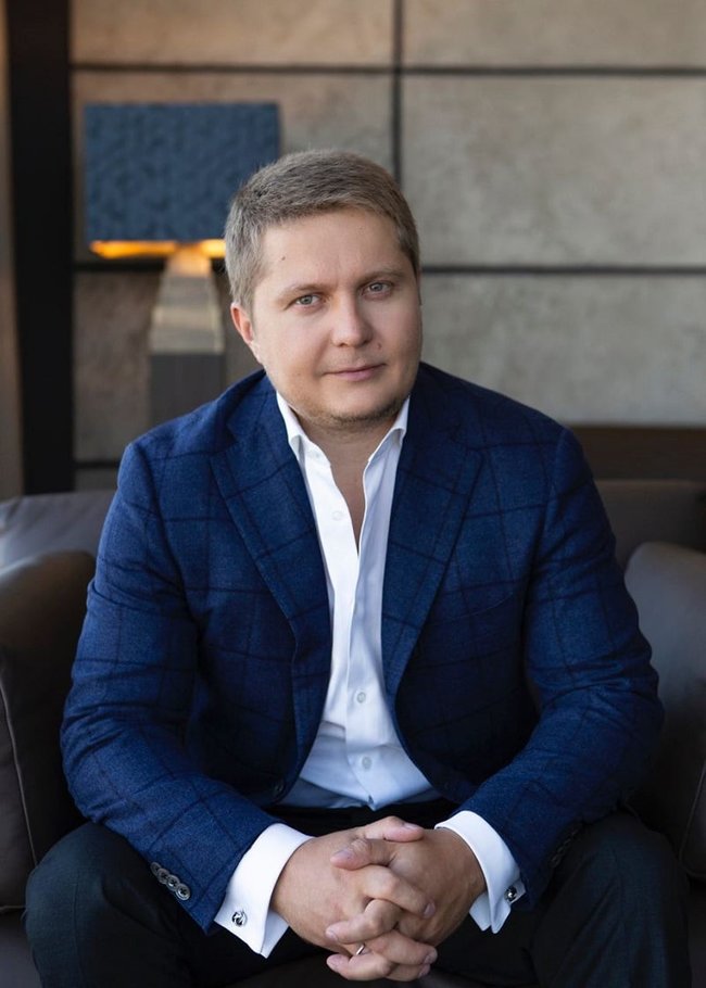 Як голова ФДМ заробляв на схемах Фірташа і яку роль в цьому зіграла Банкова 03