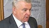 Прикарпатские чиновники озаботились глубиной декольте и длиной юбок. ВИДЕО.