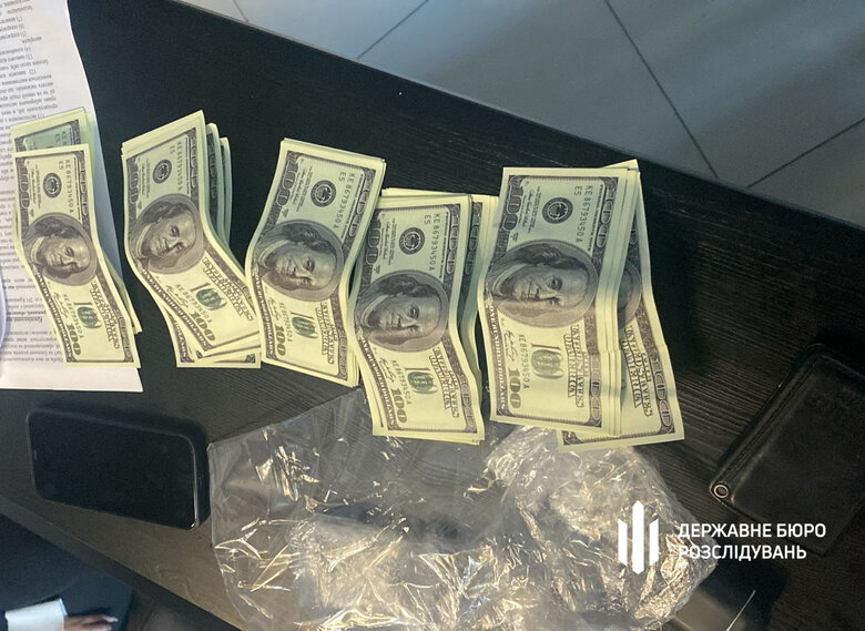 ДБР затримало правоохоронця з Харкова, який допомагав військовозобов'язаному