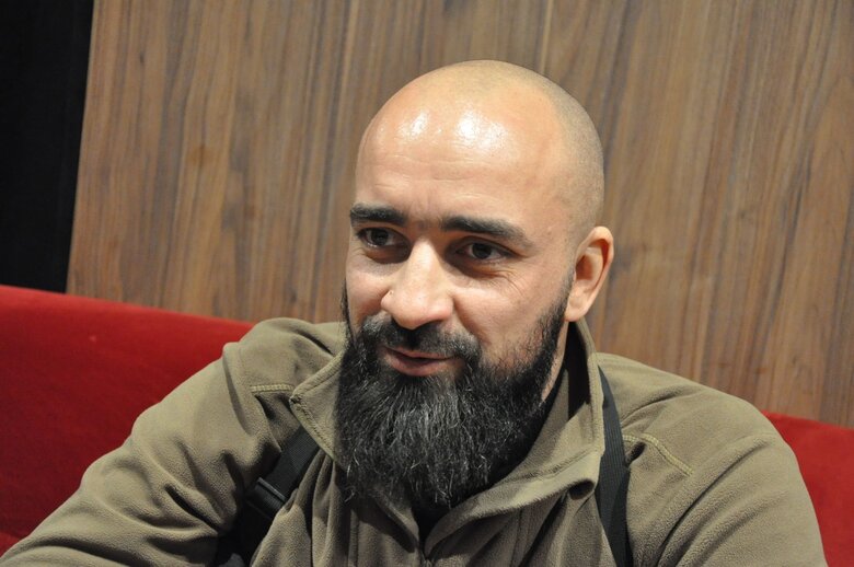 Герой України Сергій Пономаренко: Ця війна триватиме, допоки росія існуватиме в сучасних кордонах. Я свято вірю в те, що вона розпадеться. Вона повторить сценарій радянського союзу, питання тільки коли 01 Герой України Сергій Пономаренко: Ця війна триватиме, допоки росія існуватиме в сучасних кордонах. Я свято вірю в те, що вона розпадеться. Вона повторить сценарій радянського союзу, питання тільки коли 01