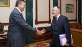 БЮТ: "Янукович получил четкий сигнал из Москвы не трогать Табачника"
