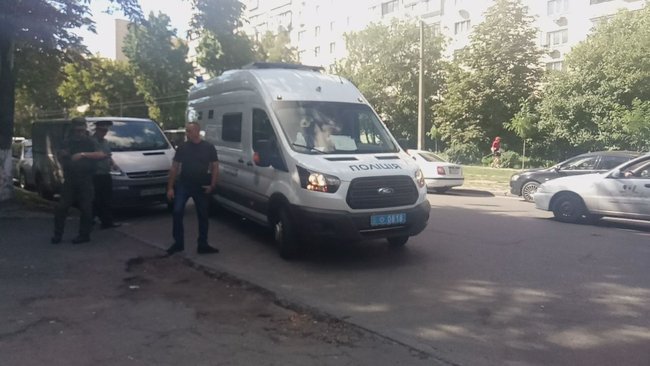 Екс-бійці Торнадо забарикадувалися в камерах Лукянівського СІЗО, працюють спецпризначенці 02