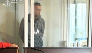 Двое мужчин жестоко изнасиловали несовершеннолетнюю на Хмельнитчине. Они взяты под стражу, - Офис генпрокурора. ФОТОрепортаж
