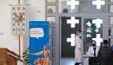 Ляшко призвал последовать примеру УГКЦ и открывать пункты вакцинации в других церквях и соборах.