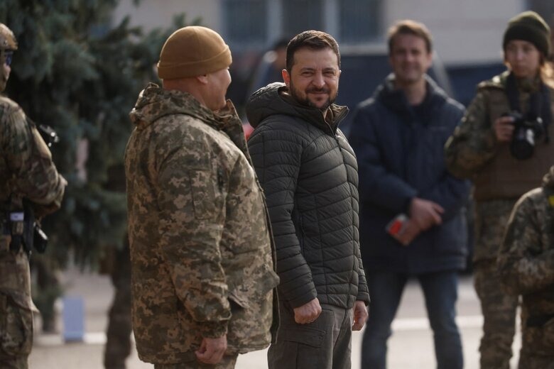 Zelensky arrived in liberated Kherson, - Reuters 03