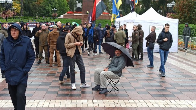 Не спи з чоловіком, як з жінкою, бо це - гидота! - противники ЛГБТ-маршу збираються в парку ім.Шевченка 02