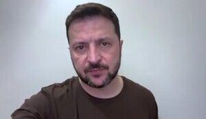 Zelenskyy had conversation with Syrskyi: We remain active to prevent occupier from entering territory of Sumy and Kharkiv regions. VIDEO
