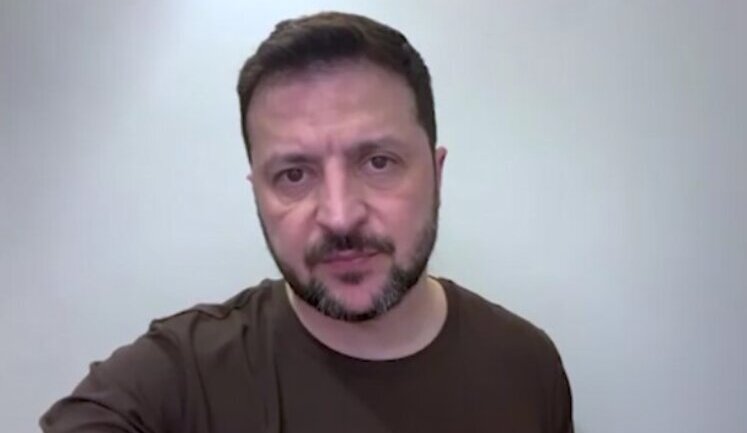 Zelenskyy had conversation with Syrskyi: We remain active to prevent occupier from entering territory of Sumy and Kharkiv regions. VIDEO