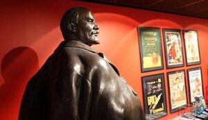 Finland to close Lenin Museum, which has been operating since 1946. PHOTOS