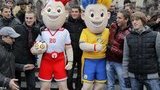 Безымянные евро-талисманы колесят по Киеву. ФОТОрепортаж