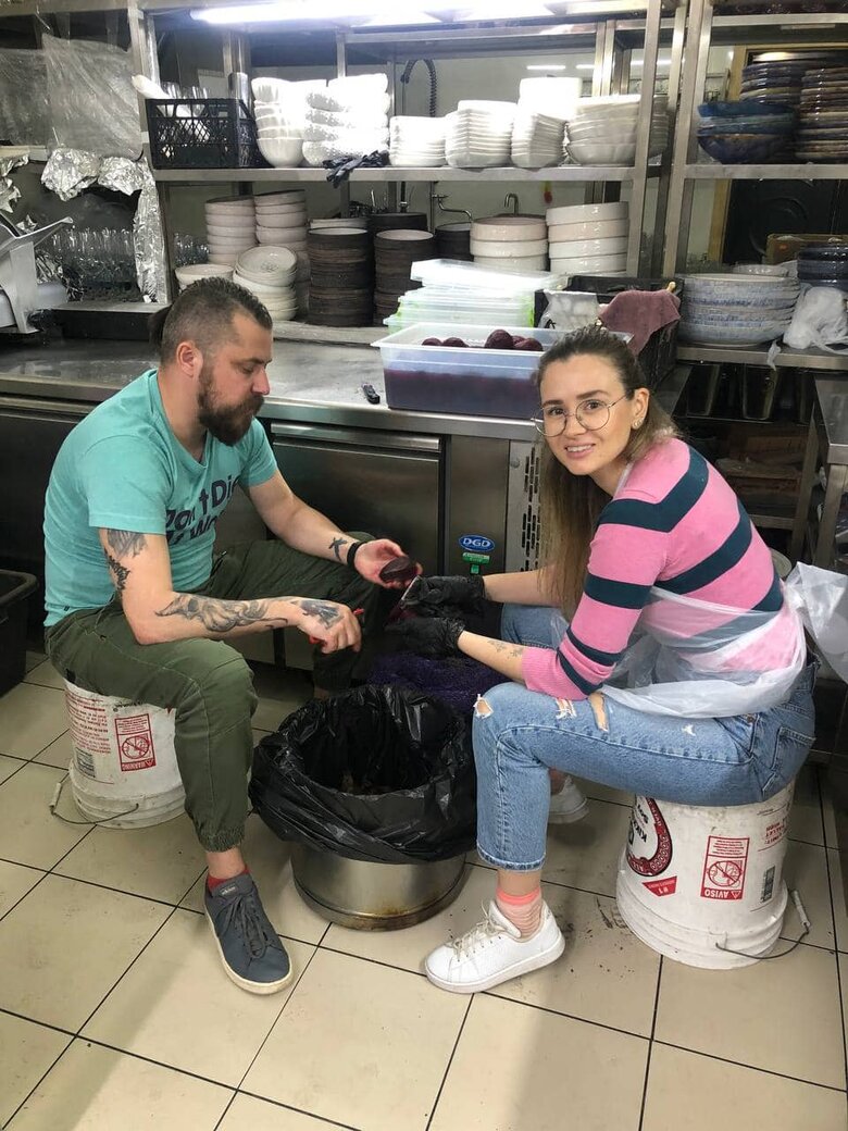 Якоїсь миті снаряд прилетів мені в ноги. Я знепритомнів. І мій товариш, побачивши це, вирішив, що я двохсотий, - Олексій Притула 02