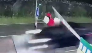 Мобілізований адвокат прорвав кордон на Закарпатті та втік до Угорщини: травмовано прикордонника. ВIДЕО