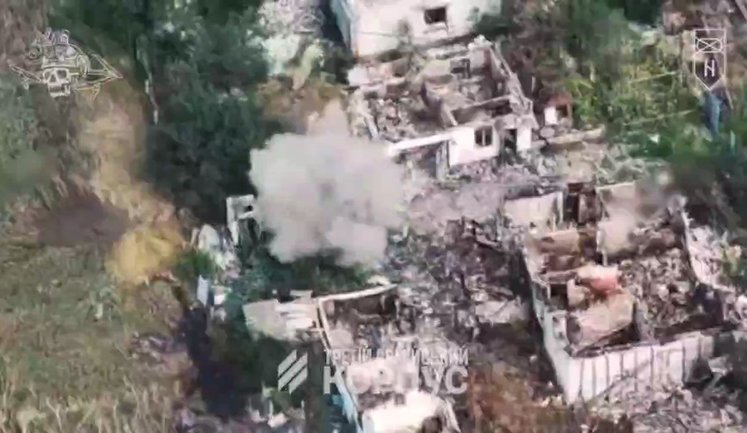 Дрони 3-ї ОШБр нищать загарбників у бліндажах, гаражах і навіть підвалах: жоден окупант не сховався. ВIДЕО