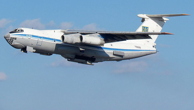 Defense Ministry's plane waiting in Oman for permit to evacuate Ukrainians, other citizens from Afghanistan