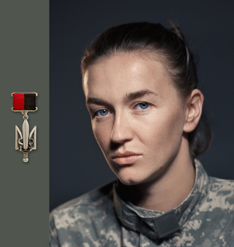 Голова Жіночого ветеранського руху Андріана Сусак: Я долікуюся, повернуся на війну і таки зіб’ю зі Стінгера російський літак 01 Голова Жіночого ветеранського руху Андріана Сусак: Я долікуюся, повернуся на війну і таки зіб’ю зі Стінгера російський літак 01