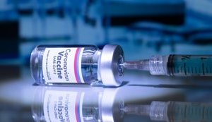 Вакцину проти COVID-19 за потрібної температури зможуть зберігати українські приватні фармацевтичні компанії, - Ляшко