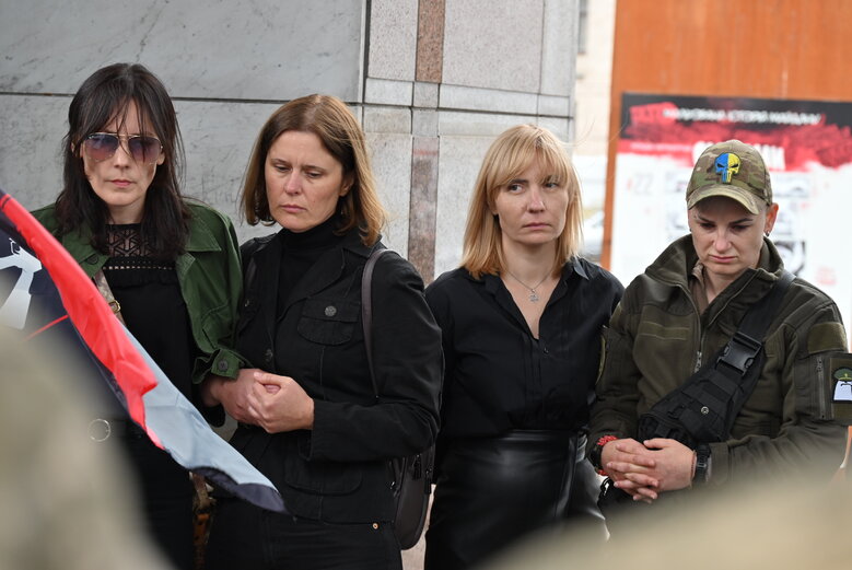 У Києві попрощалися з командиром роти стрілецького батальйону Олександром Пастухом (Добрим), який загинув у бою проти рашистів на Луганщині 12