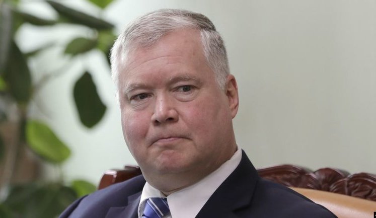 Заместитель Помпео Биган заявил, что Вашингтон может принять "серьезные меры" против Кремля из-за отравления Навального