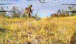безпілотник чатує на росіян