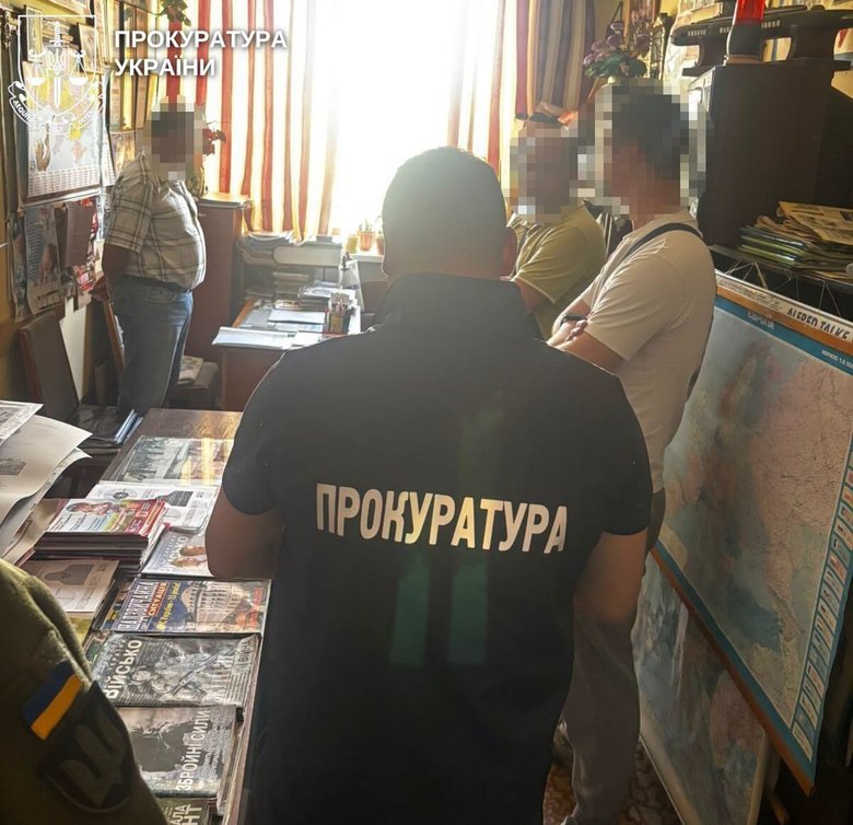 На Рівненщині викладача-депутата викрили на $1000 за вступ до коледжу для ухилення від мобілізації