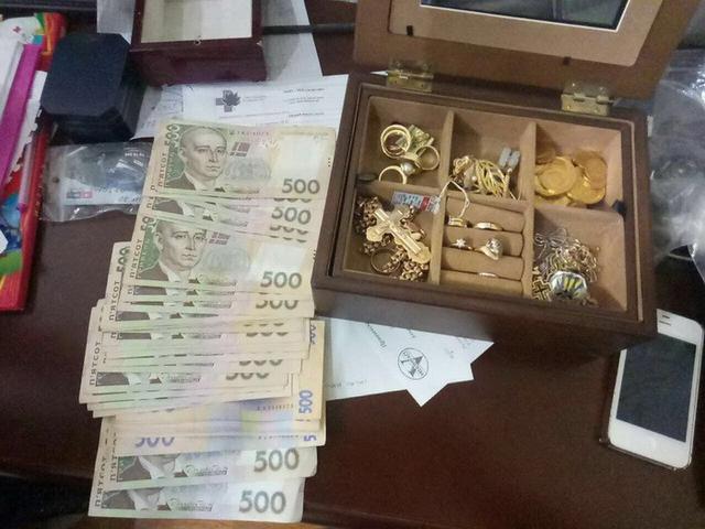 Мариупольские патологоанатомы вымогали деньги с родственников умерших людей за предоставление бесплатных услуг, - СБУ 02