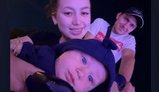 Карина, яка втратила обидві ноги через удар КАБом, вчиться ходити на протезах: "Буває, через біль іду, бо ніхто за мене не піде". ВIДЕО
