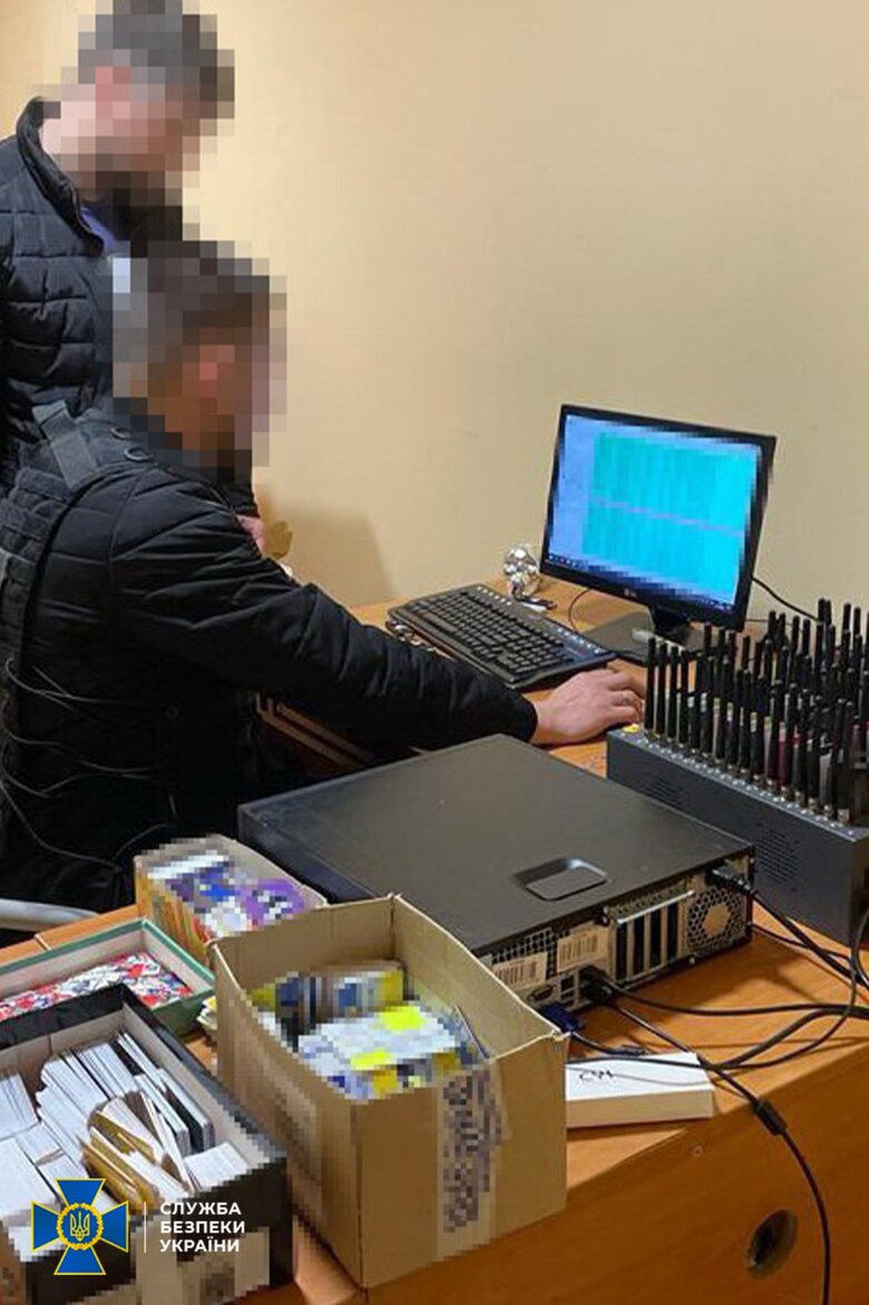 3 тысячи фейковых аккаунтов для информдиверсий против Украины: ликвидирована ботоферма в Кропивницком, - СБУ 03