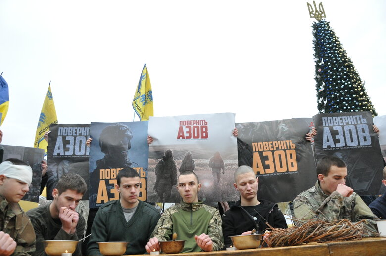 Action AZOV Regiment: Christmas in captivity took place in center of Kyiv 04