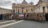 Папа Франциск приветствовал украинских военных на площади Святого Петра, - МИД. ФОТО