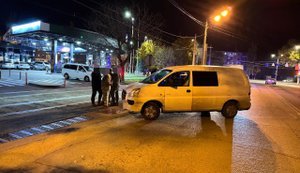 Поліцейський погрожував зброєю військовослужбовцям ТЦК в Одесі та розбив скло автівки: ДБР розслідує обставини конфлікту. ФОТОрепортаж