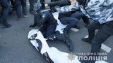 Во время столкновений под Радой 17 декабря пострадали 23 правоохранителя, один из них в тяжелом состоянии, - Яровой