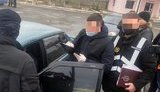 Співробітника ДФС, який вимагав 18 тис. грн щомісячної "данини", затримано в Мелітополі, - прокуратура. ФОТО