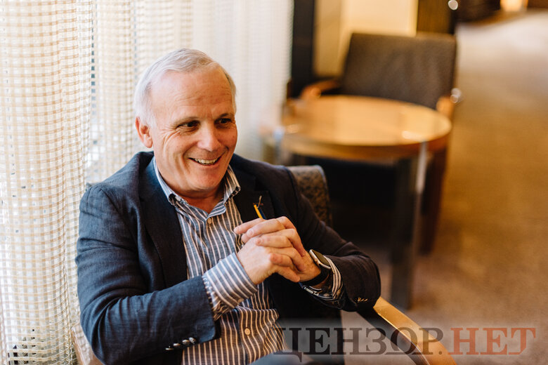Марк Елліс: Потрібно, щоб трибунал розпочав свою роботу до того, як закінчиться війна, бо путін зможе перейти до перемовин і вимагати, щоб трибунал не було створено 01