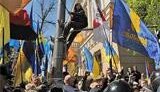 &amp;quot;Янукович! Остановись! Не продавай Украину!&amp;quot;. БЮТ и &amp;quot;Свобода&amp;quot; уже пикетируют Верховную Раду.